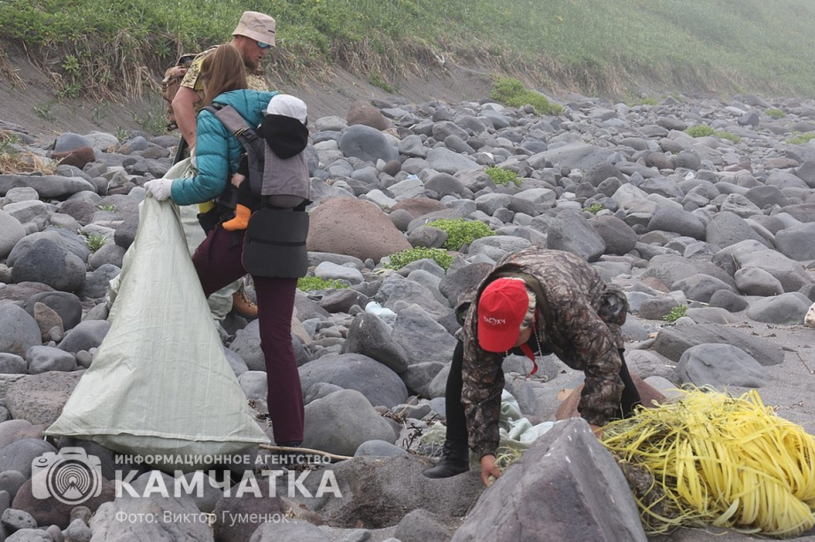 Заповедный берег юга Камчатки очистили от мусора. фото: Виктор Гуменюк. Фотография 34