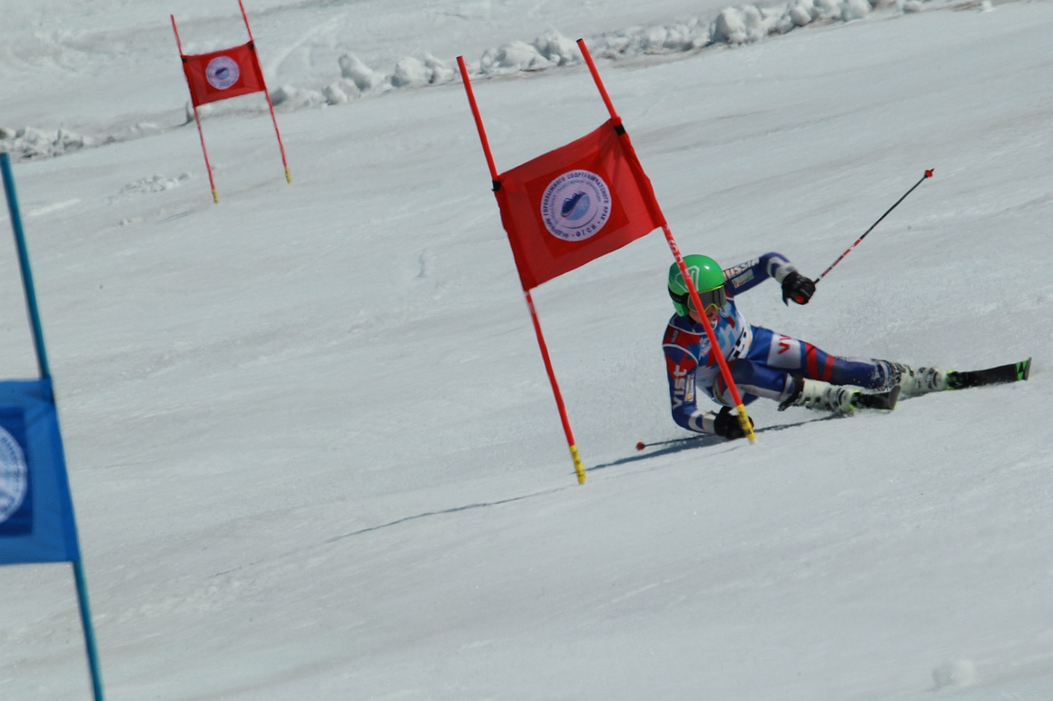 Июльские соревнования по горнолыжному спорту. Фоторепортаж. Фото: Виктор Гуменюк. Фотография 43