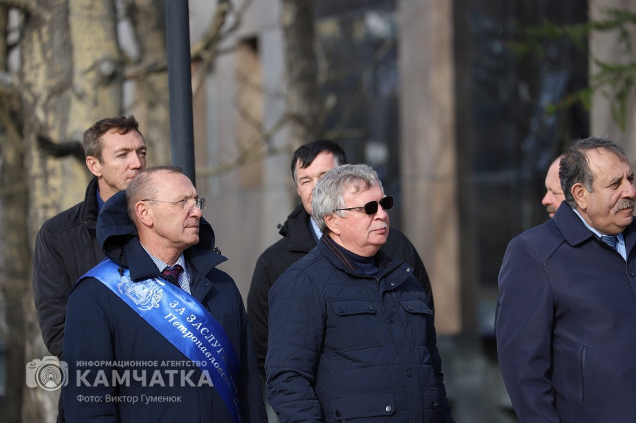 В честь 284-й годовщины со дня основания города в Петропавловске-Камчатском прошли праздничные мероприятия (фоторепортаж). Фото: ИА «Камчатка» \ Виктор Гуменюк. Фотография 24