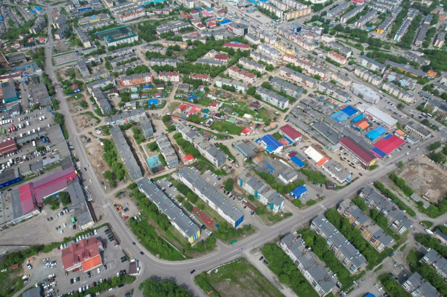 В ремонте микрорайона «Мишенный-3» в Петропавловске задействуют больше рабочих. Фото: Олеся Сурина, pkgo.ru. Фотография 2
