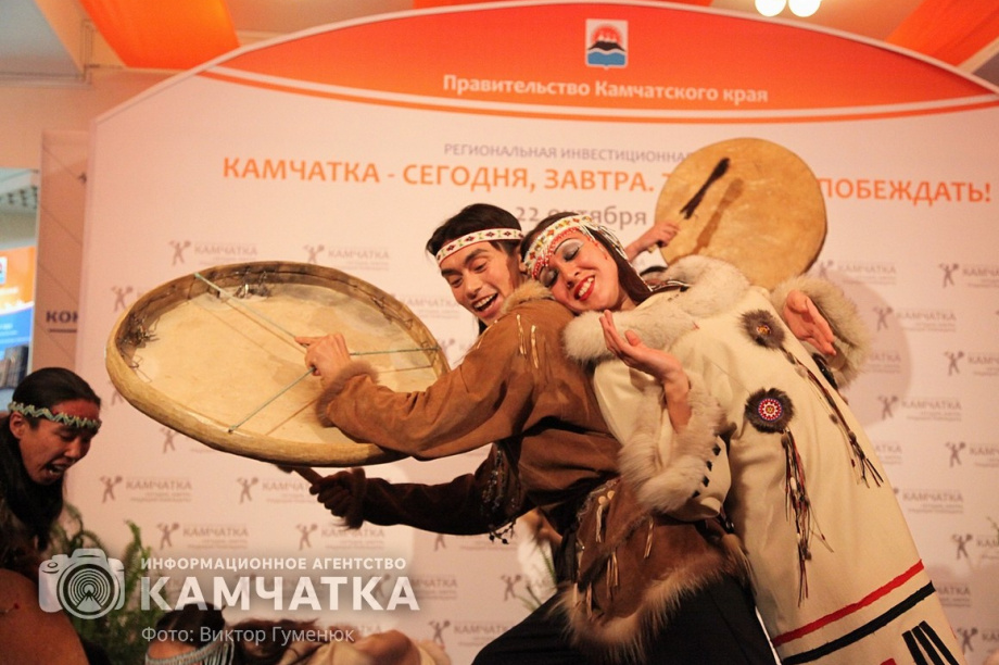 Корякскому национальному ансамблю «Мэнго» сегодня 59 лет. фото: Виктор Гуменюк. Фотография 17