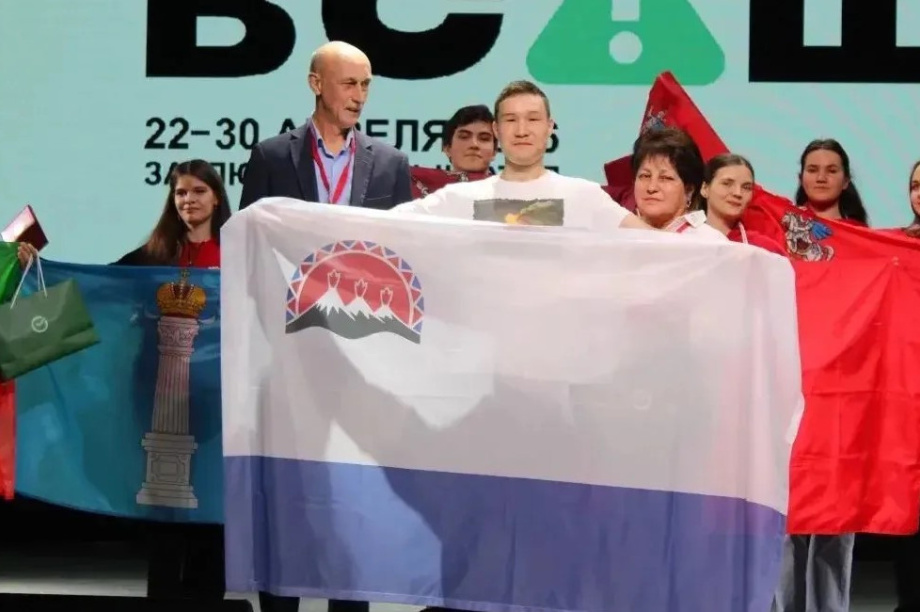 Камчатский курсант Центра «ВОИН» взял золото на Всероссийской олимпиаде . Фото kamgov.ru. Фотография 3