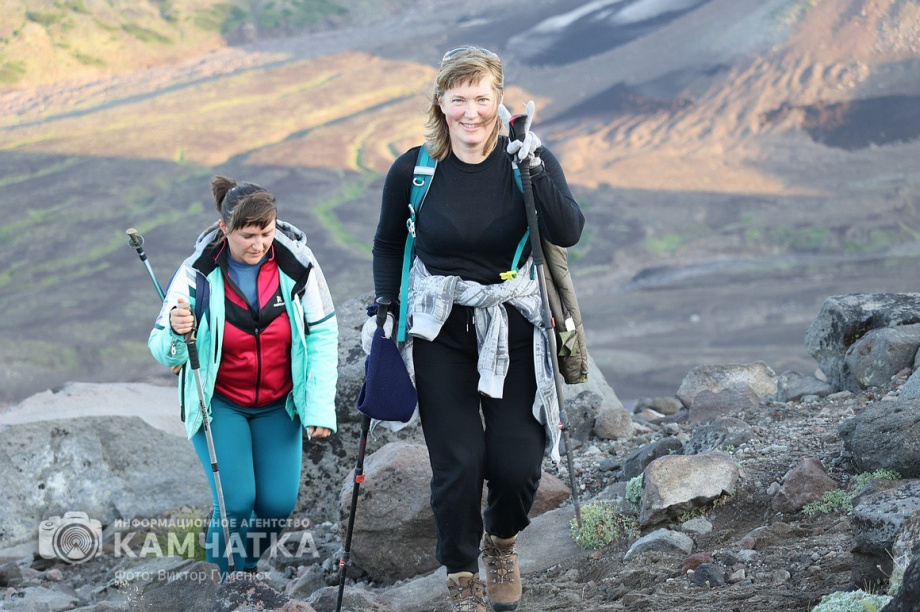 День вулкана на Камчатке собрал почти 2000 восходителей. фото: Виктор Гуменюк. Фотография 16