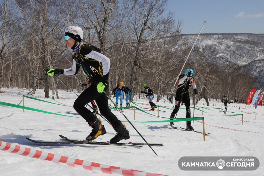 Ски-альпинисты завешают сезон. Фото: Виктор Гуменюк / информационное агентство "Камчатка". Фотография 9