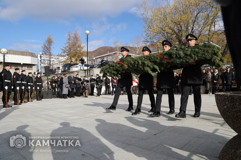 В честь 284-й годовщины со дня основания города в Петропавловске-Камчатском прошли праздничные мероприятия (фоторепортаж). Фото: ИА «Камчатка» \ Виктор Гуменюк. Фотография 48