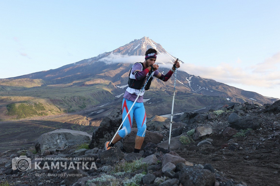 День вулкана на Камчатке собрал почти 2000 восходителей. фото: Виктор Гуменюк. Фотография 19