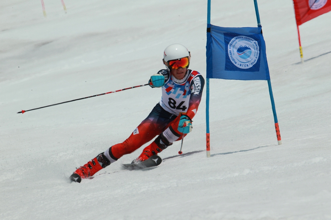 Июльские соревнования по горнолыжному спорту. Фоторепортаж. Фото: Виктор Гуменюк. Фотография 98
