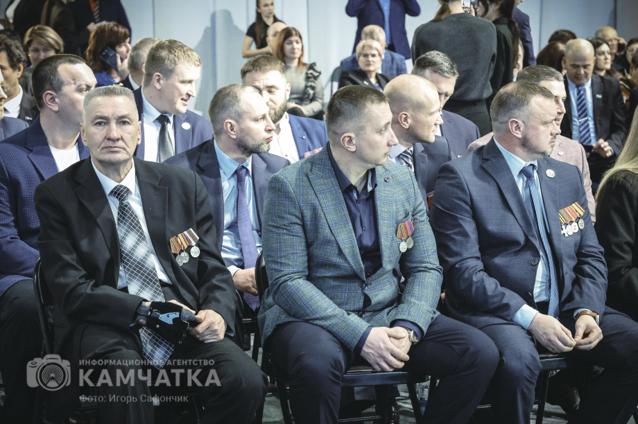 Губернатор Камчатского края Владимир Солодов огласит послание органам власти субъекта (фоторепортаж). Фото: «Камчатка Сегодня» / Игорь Сафончик. Фотография 36