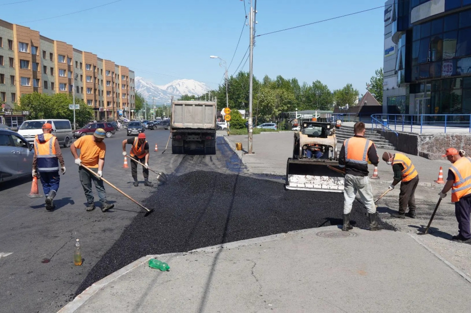 В Петропавловске приведут в порядок 185 тысяч квадратных метров дорог. администрация ПКГО. Фотография 2