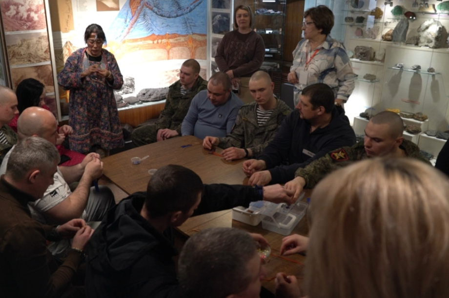 На Камчатке бойцы СВО познакомились с культурой и природой края. Фото: kamgov.ru. Фотография 4