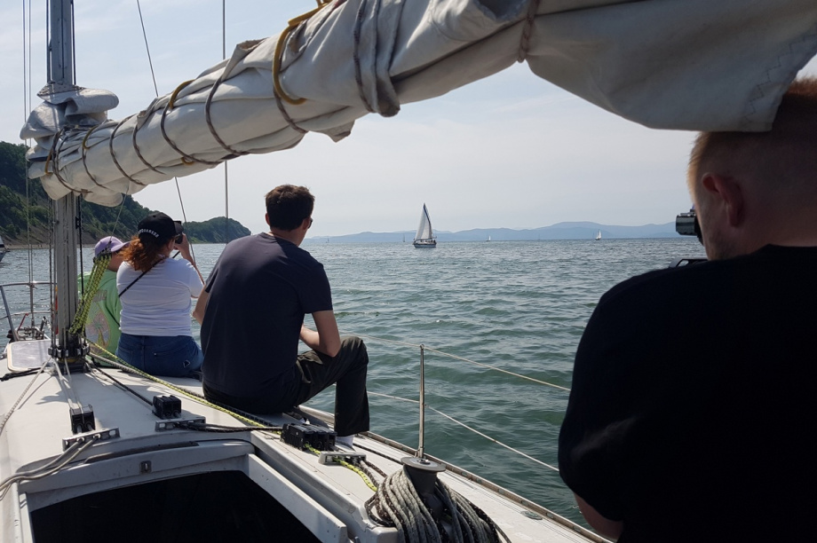 Девять яхт приняли участие в парусной регате в честь Дня ВМФ на Камчатке. Фото: Олеся Сурина, vk.com/kamsail. Фотография 2