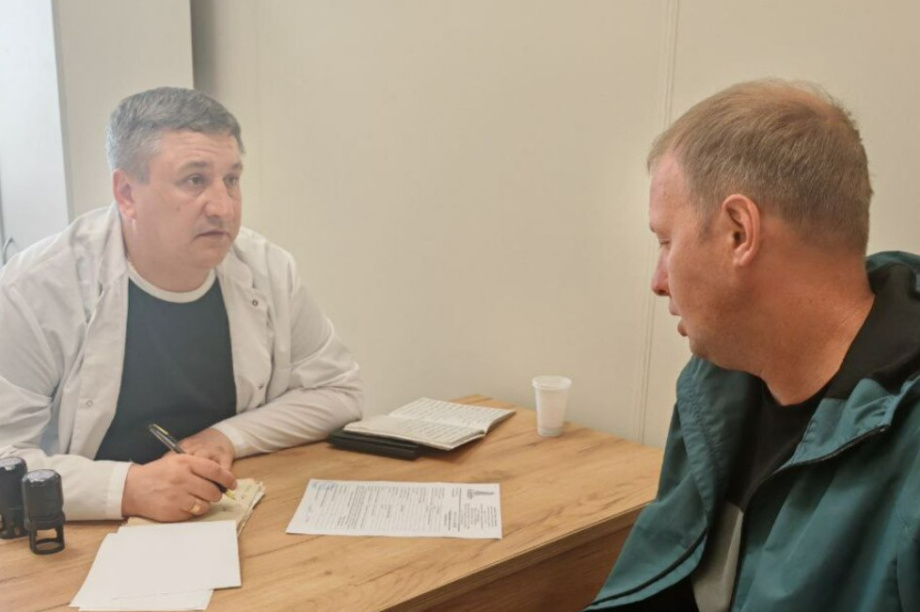 Выездная бригада медиков и техспецов помогла жителям отдалённых районов Камчатки. Фото организаторов. Фотография 6