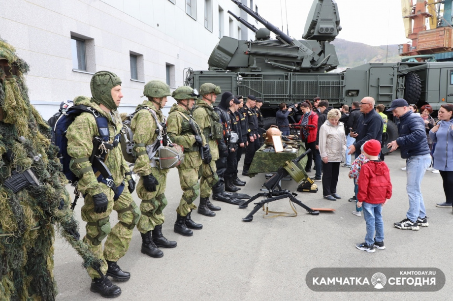 Военная служба по контракту — твой выбор!. Фото: Виктор Гуменюк. Фотография 41