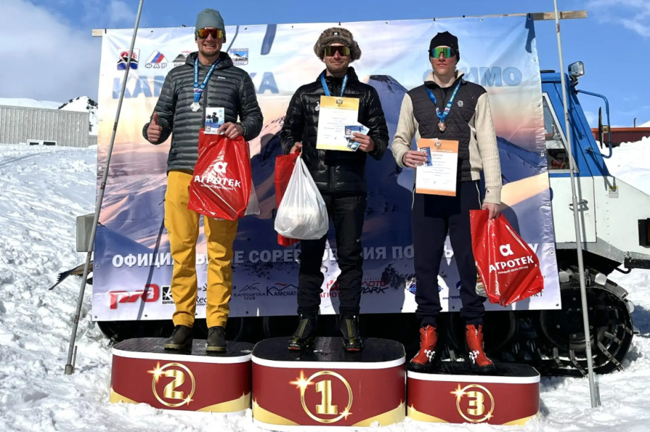 Вулканический накал страстей чемпионата по ски-альпинизму на Камчатке. Фото  сайта kamgov.ru. Фотография 3