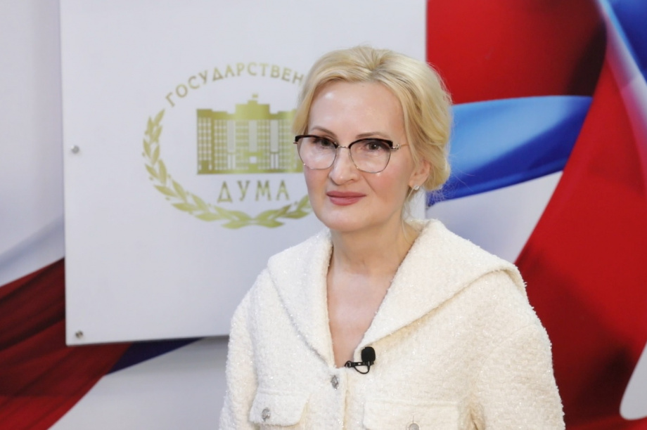 Ирина Яровая поздравила земляков с Днём защитника Отечества. 