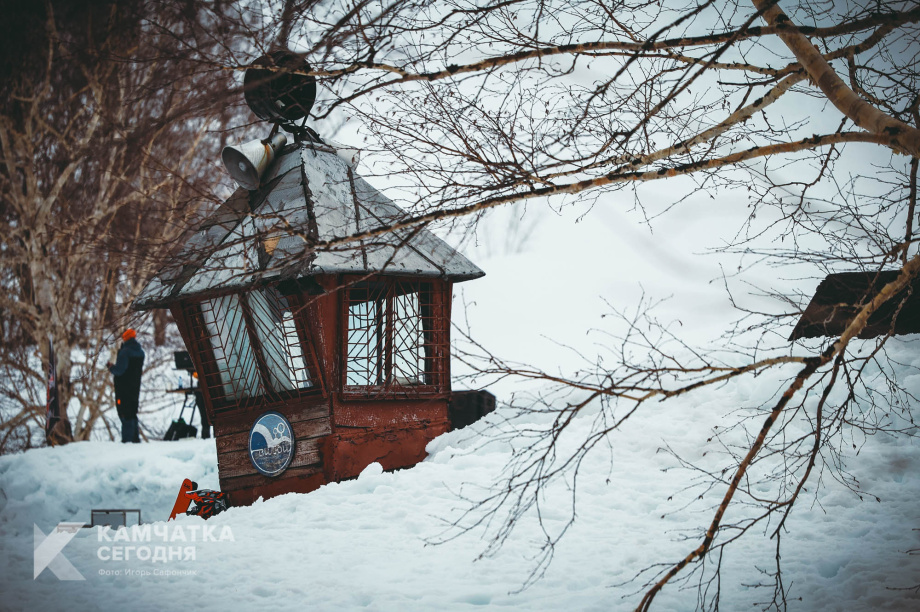 Экстремалы Камчатки "зажгли" на склоне Колдунёнка. . Фотография 84
