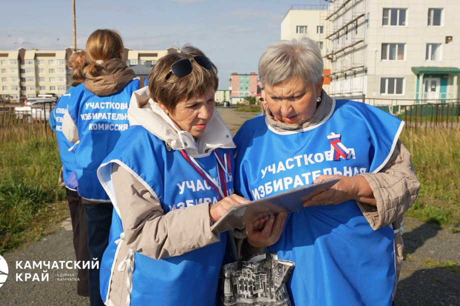 На Камчатке досрочно проголосовали более 2,2 тысячи жителей отдалённых районов. . Фотография 8