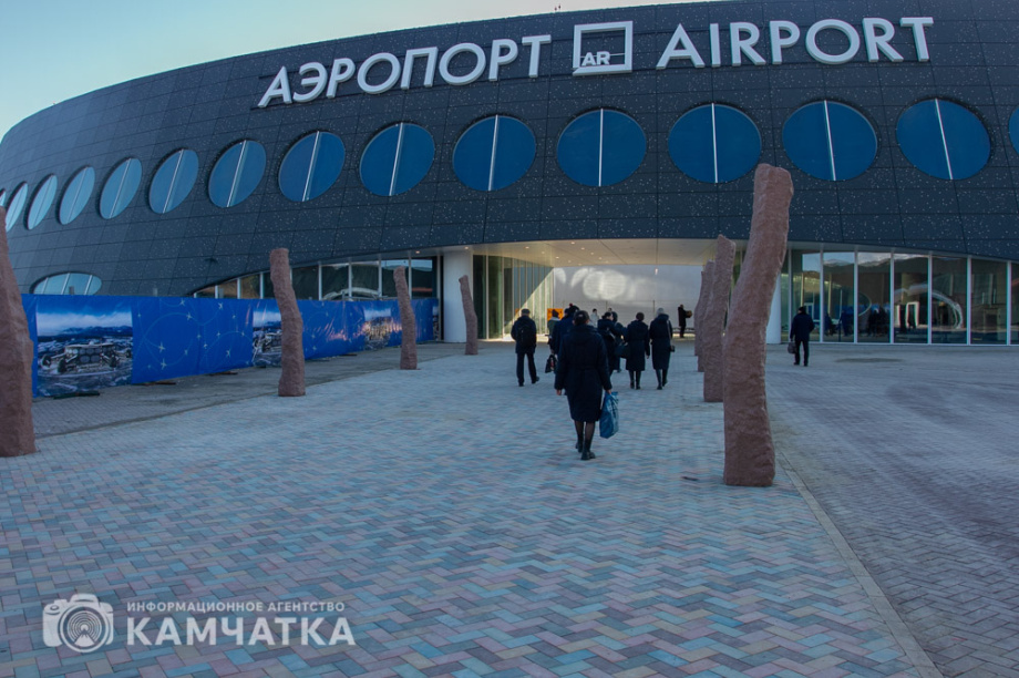 Владимир Солодов: Новый терминал аэропорта Елизово — комфорт и удобство для пассажиров. . Фотография 1
