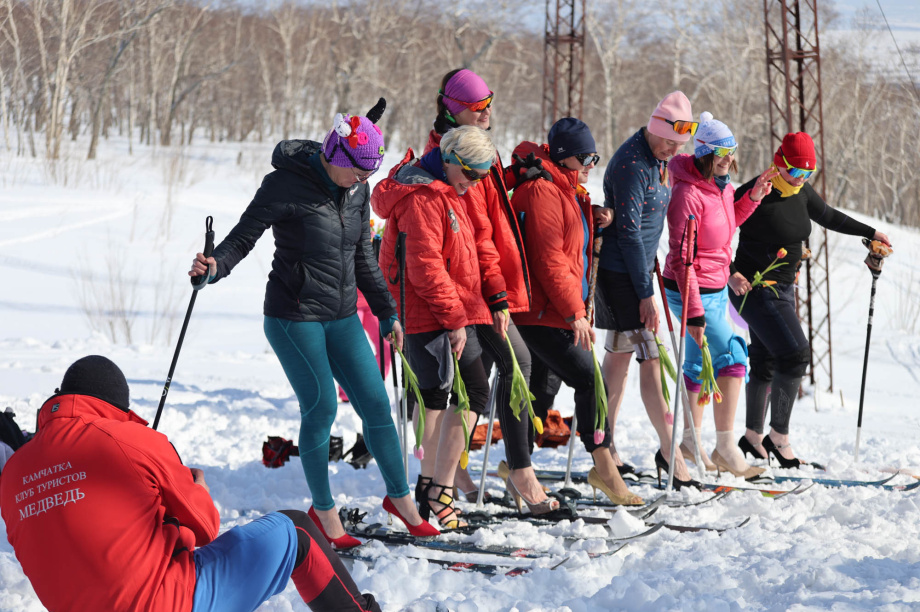 Лыжный поход в честь 8 Марта от турклуба «Медведь». Фото: «Камчатка Сегодня» \ Игорь Сафончик. Фотография 32