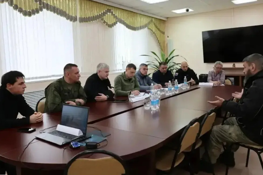 Губернатор Камчатки заручился поддержкой Генпрокуратуры для спасения рыбокомбината на Командорах. Фото: kamgov.ru. Фотография 2