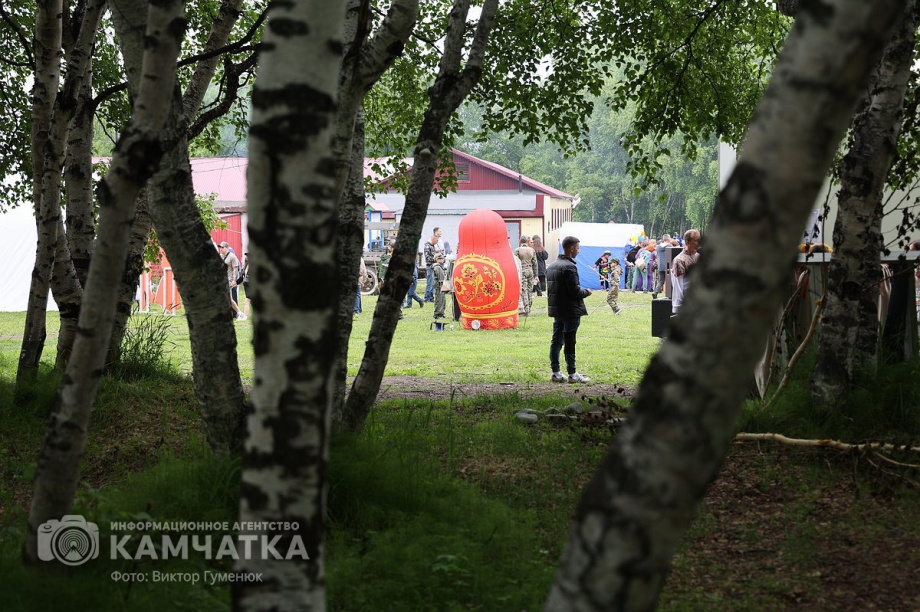 Мы славяне! — народное гуляние в Елизово было ярким и позитивным. Фото: ИА «Камчатка» \ Виктор Гуменюк. Фотография 15