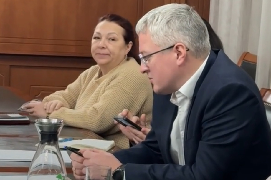 Губернатор Владимир Солодов лично встретился с подписчиками своих соцсетей. Скрин с видео тг-канала «Солодов. Камчатка». Фотография 3