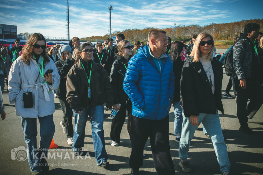 Всероссийский День ходьбы «прошагал» по Камчатке. Фото: ИА «Камчатка» \ Игорь Сафончик. Фотография 12