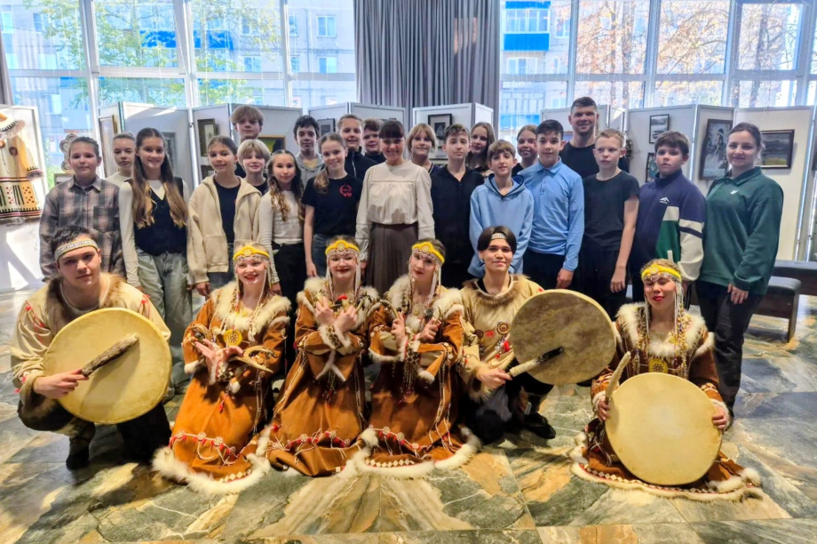 В Вязьме открылась выставка «Амто, Корякия!». Культурно-выставочный центр Вязьмы, Администрация Вяземского муниципального округа. Фотография 4