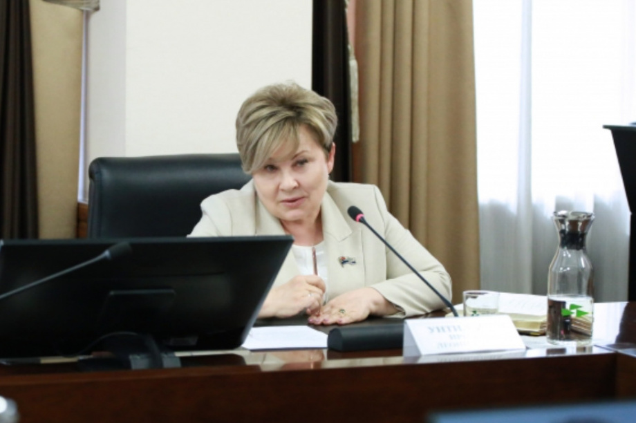 Продолжить установку локального отопления в учреждениях образования предложила председатель камчатского ЗакС. Фото: zaksobr.kamchatka.ru. Фотография 1