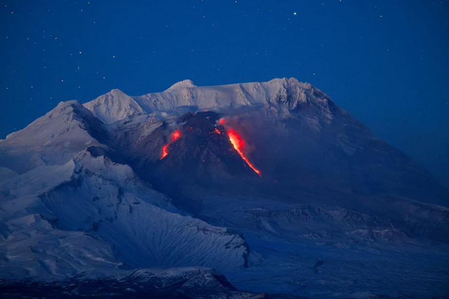 Вулкан Шивелуч на Камчатке готовится к мощному извержению - учёные . Фото: Юрий Демянчук. Фотография 3