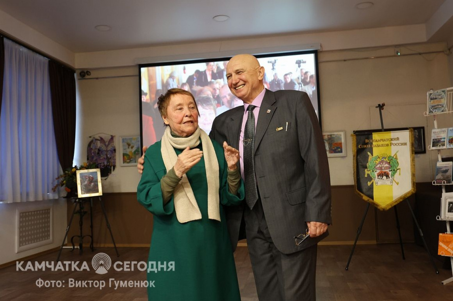 Юбилейный творческий вечер писателя Геннадия Струначева-Отрока. Фоторепортаж . Фото: Виктор Гуменюк. Фотография 11