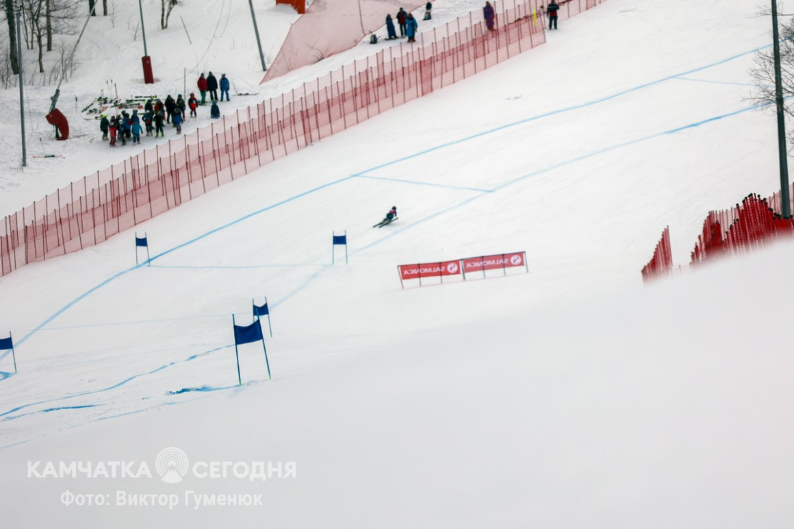 Второй день чемпионата России по горнолыжному спорту в скоростном спуске. Фоторепортаж. фото: Виктор Гуменюк. Фотография 7