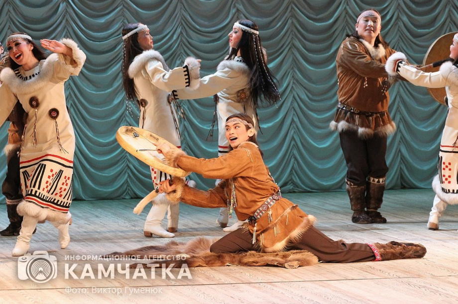 Корякскому национальному ансамблю «Мэнго» сегодня 59 лет. фото: Виктор Гуменюк. Фотография 29