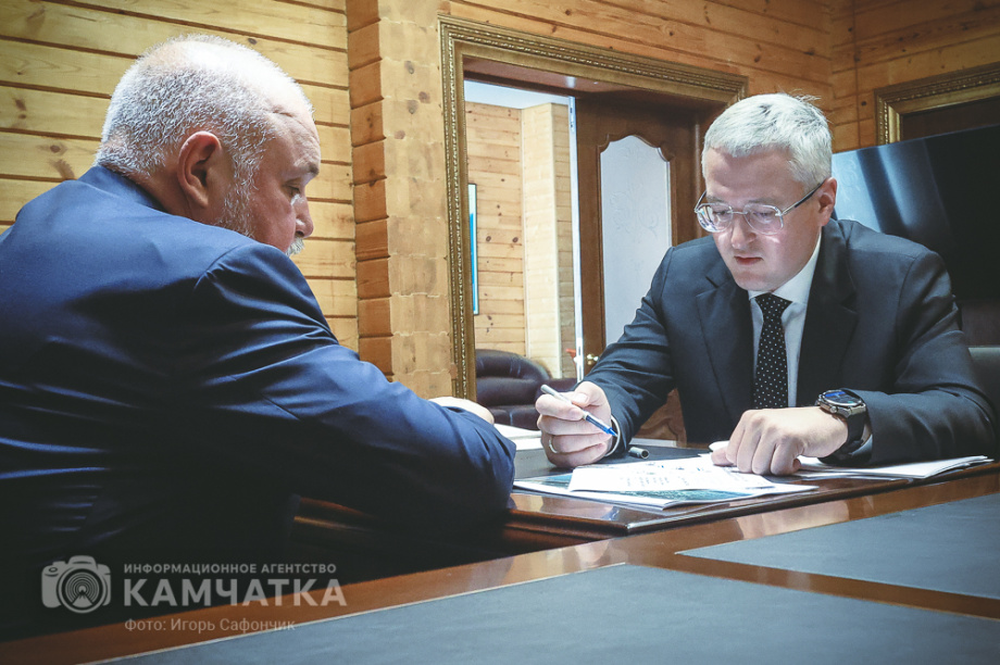 Глава Минэнерго РФ и губернатор Камчатки обсудили будущее энергетики полуострова. Фото: «Камчатка Сегодня» \ Игорь Сафончик. Фотография 11