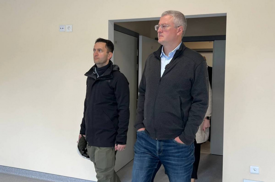 Ещё 100 рабочих задействуют в строительстве главной больницы Камчатки. Фото: kamgov.ru. Фотография 3