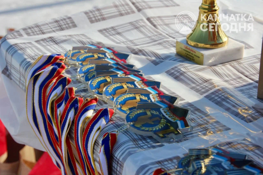  «Булавка» оказалась острее: итоги турнира по хоккею в валенках. Фоторепортаж. Администрация Мильковского МО. Фотография 16