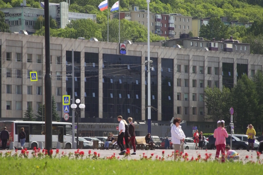 Министр промышленности и торговли РФ Денис Мантуров прибыл на Камчатку с рабочим визитом. Фото: ИА "Камчатка"\архив