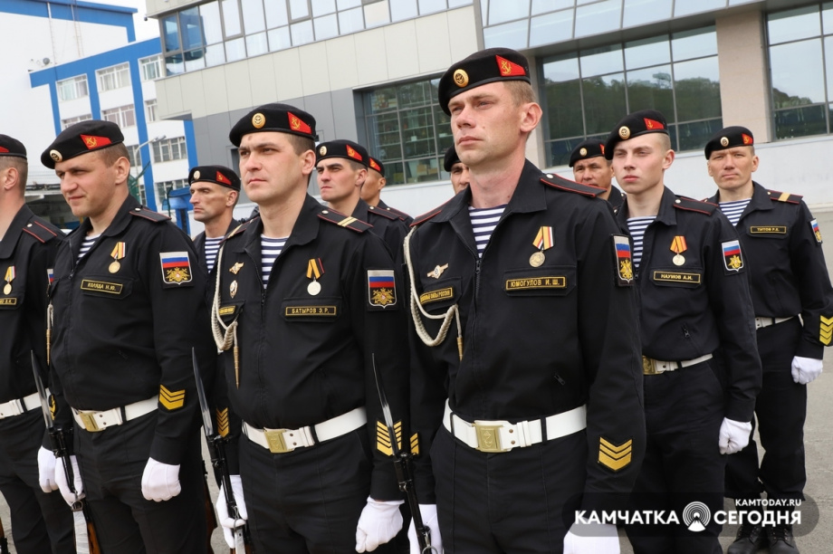 Военная служба по контракту — твой выбор!. Фото: Виктор Гуменюк. Фотография 38