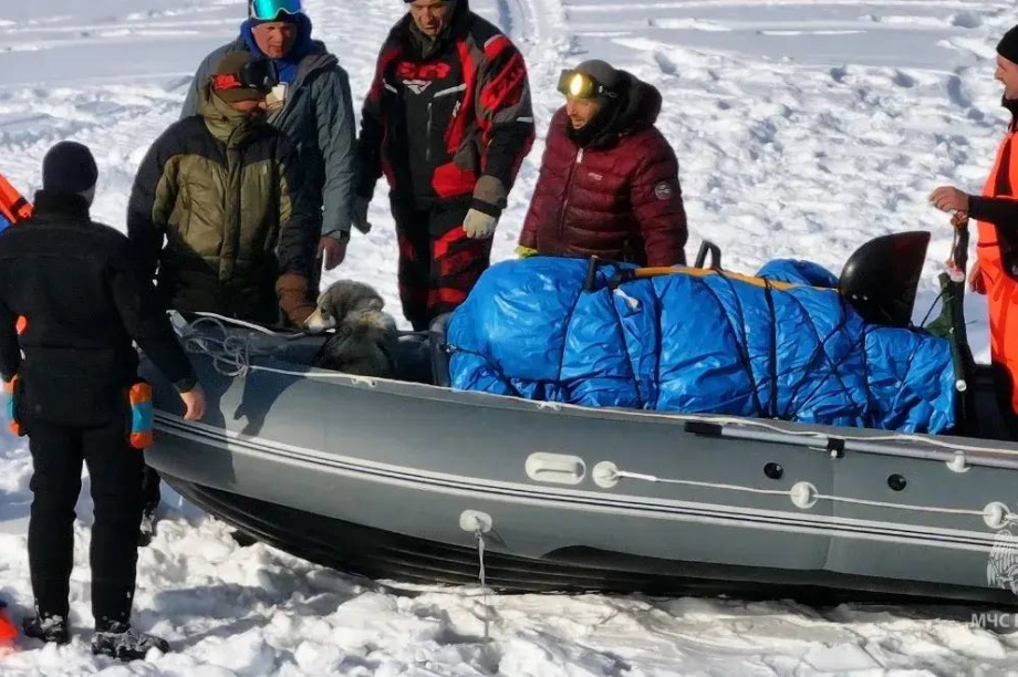 Камчатская рыбалка: лучше без приключений!. Фото: ГУ МЧС. Фотография 3