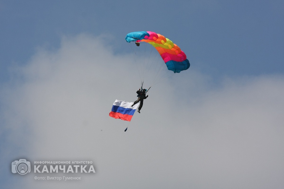 День Государственного флага России отмечает сегодня Камчатка. Фото: Виктор Гуменюк. Фотография 32