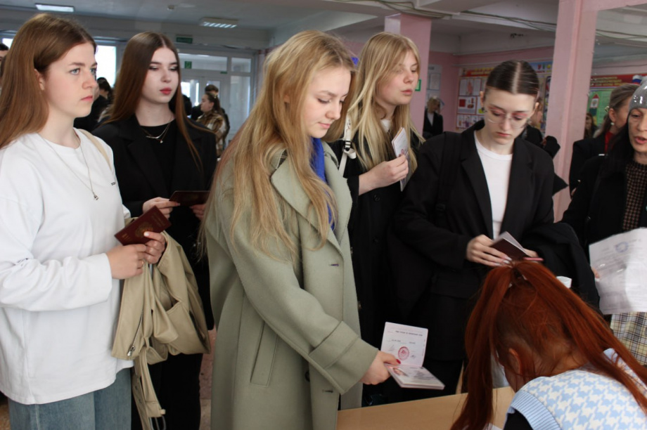 Школьники Камчатского края написали ЕГЭ по русскому языку. 