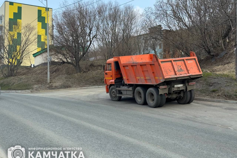 Петропавловск-Камчатский готовится стать чистым. Фоторепортаж с улиц. ИА Камчатка, ПКГО. Фотография 6