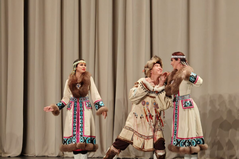 «Мэнго» гастролирует по Камчатке. . Фотография 5