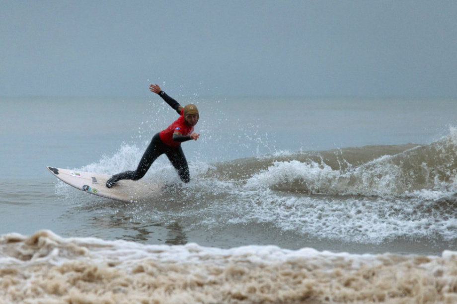 Чемпионат России по серфингу в Сочи: Камчатка на пьедестале. Фото организаторов. Фотография 2