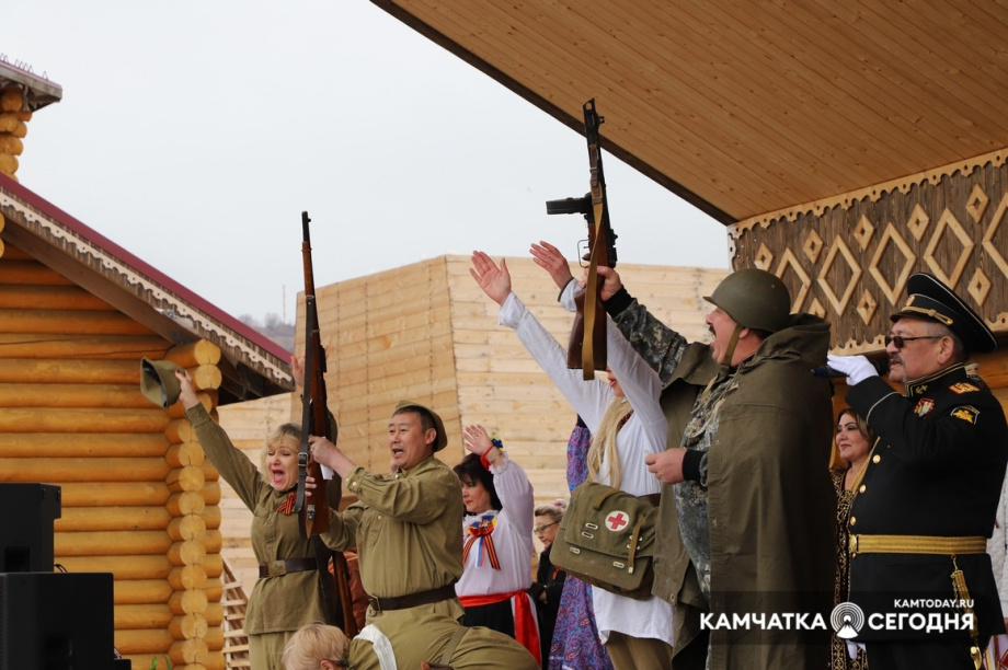 В честь Дня Победы. Фото: Виктор Гуменюк. Фотография 16