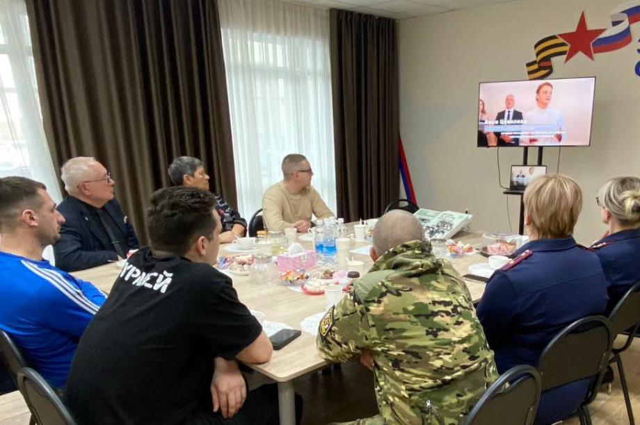 В камчатском фонде «Защитники Отечества»  презентовали сборник рассказов, посвящённых СВО. Фото: фонд Защитники Отечества (Камчатка). Фотография 6
