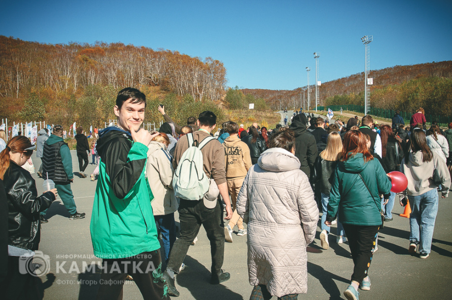 Всероссийский День ходьбы «прошагал» по Камчатке. Фото: ИА «Камчатка» \ Игорь Сафончик. Фотография 17