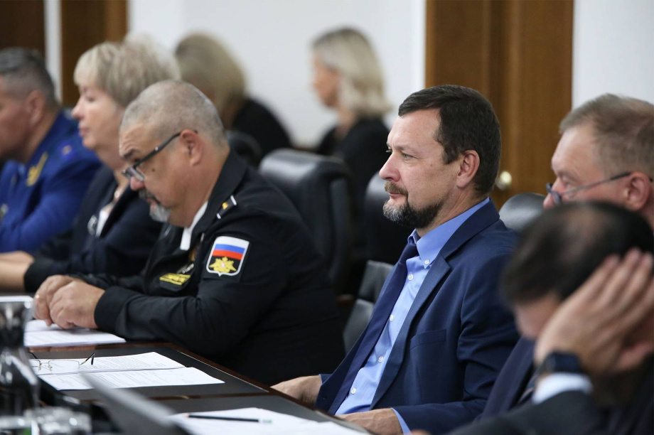 В Заксобрании Камчатки назвали руководителей комитетов. . Фотография 9