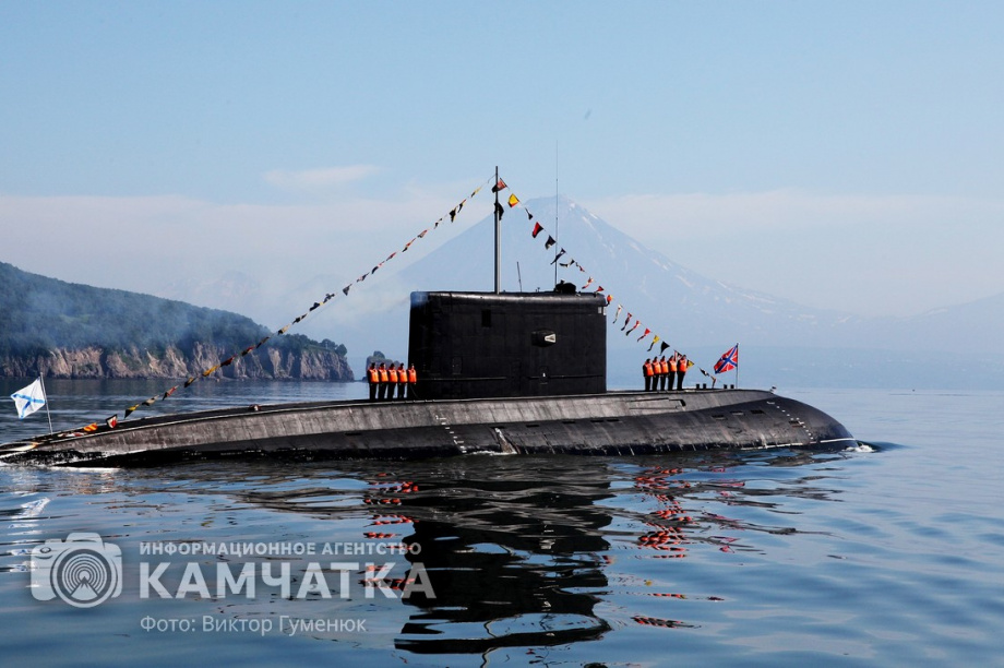 Камчатка празднует День Тихоокеанского флота. Фотоподборка. Фото: Виктор Гуменюк. Фотография 6