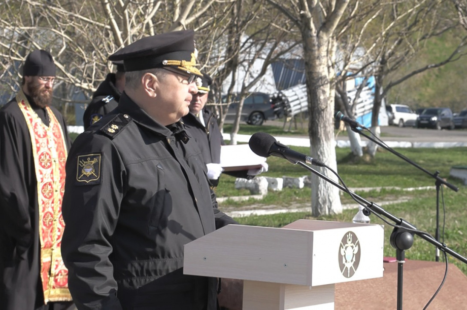 Над новым кораблём Тихоокеанского флота подняли Андреевский флаг. Фото: Алексей Кузьмин / ИА «Камчатка». Фотография 5